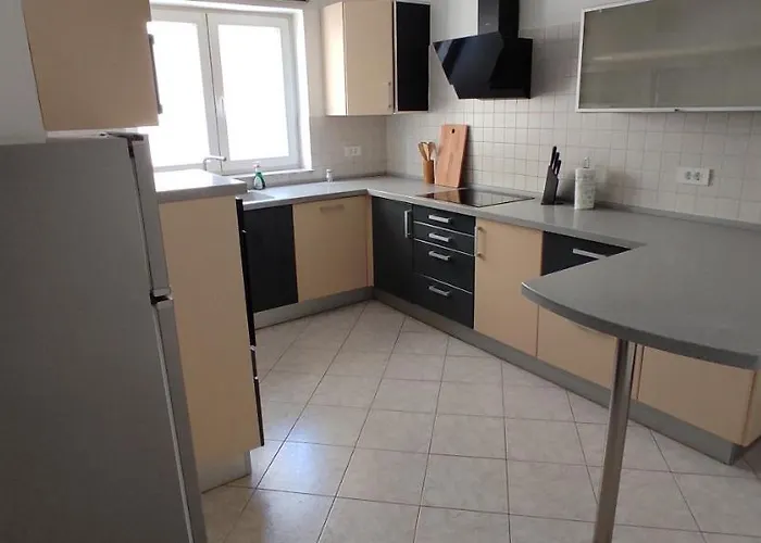 Aki Apartment *